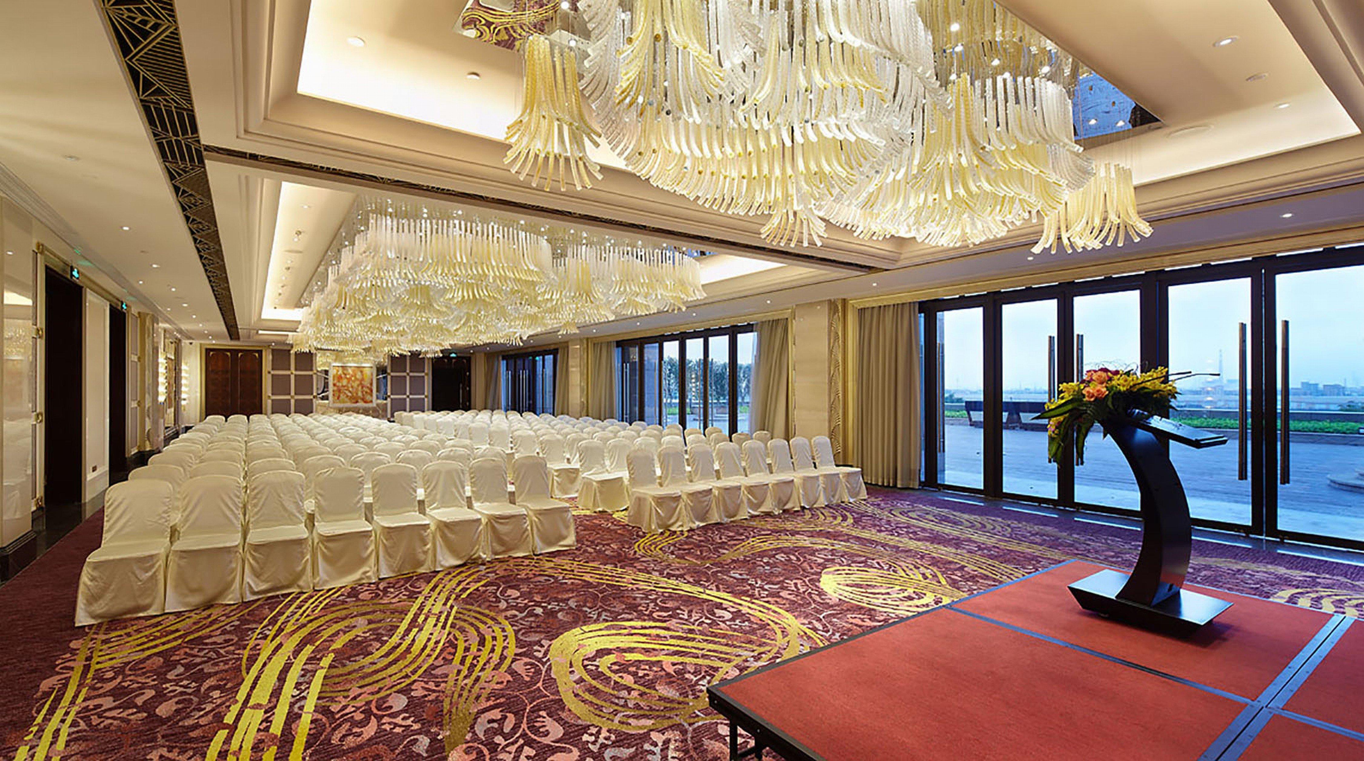 Crowne Plaza Guangzhou Zengcheng By Ihg- Canton Fair Free Shuttle Bus Exterior photo