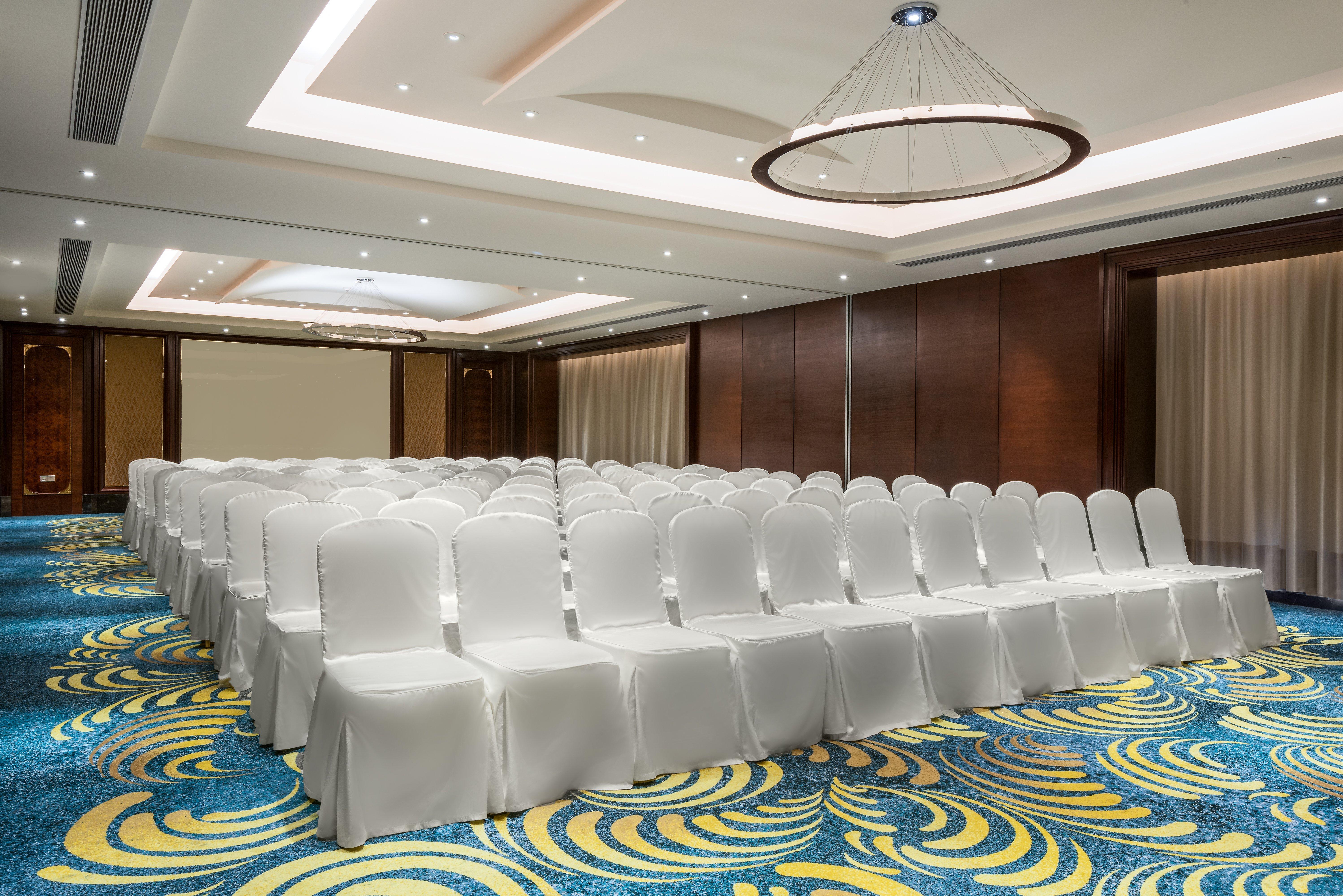 Crowne Plaza Guangzhou Zengcheng By Ihg- Canton Fair Free Shuttle Bus Exterior photo